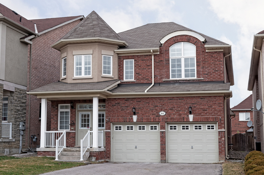 High home prices in Thornhill Woods